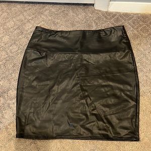 Black Leather skirt, size large